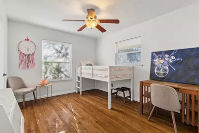 2739 Livingston Avenue, Fort Worth, TX 76110 - Photo 14