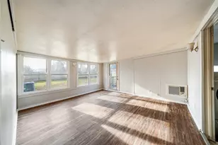 201 Deputy Larry Miller Dr, Granbury, TX 76048 - Photo 16