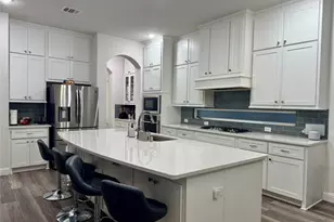 12569 Royal Oaks Ln, Farmers Branch, TX 75234 - Photo 8