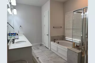 12569 Royal Oaks Lane, Farmers Branch, TX 75234 - Photo 14