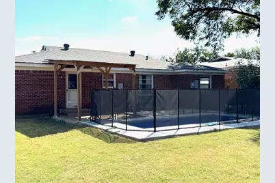 852 Odie Drive, White Settlement, TX 76108 - Photo 12