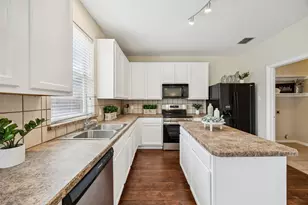 1528 Syracuse Dr, Van Alstyne, TX 75495 - Photo 10