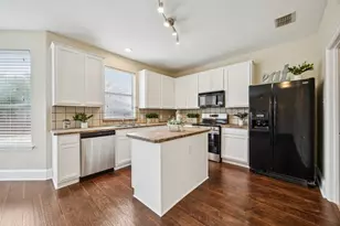 1528 Syracuse Dr, Van Alstyne, TX 75495 - Photo 10