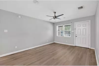445 Bolero Avenue, Dallas, TX 75217 - Photo 8