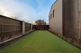 6404 Lakehurst Ave, Dallas, TX 75230 - Photo 38