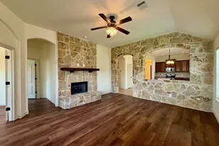 2212 Gregory Creek Dr, Little Elm, TX 75068 - Photo 14