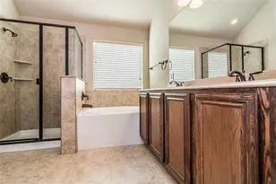 2212 Gregory Creek Dr, Little Elm, TX 75068 - Photo 18