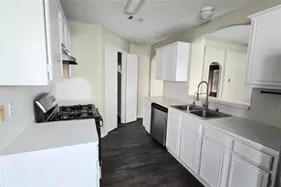 5205 Wedgewood Dr, Garland, TX 75043 - Photo 2