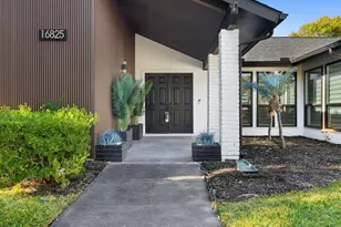 16825 Park Hill Dr, Dallas, TX 75248 - Photo 2