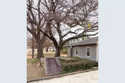 201 Shaffner Street, Ponder, TX 76259 - Photo 4