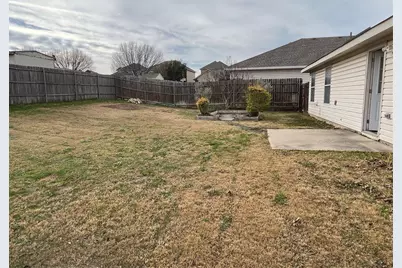 849 Santa Rosa Drive, Fort Worth, TX 76052 - Photo 14