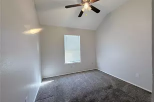 918 Gwinnett Cir, Arlington, TX 76017 - Photo 14