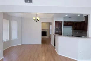 918 Gwinnett Cir, Arlington, TX 76017 - Photo 8