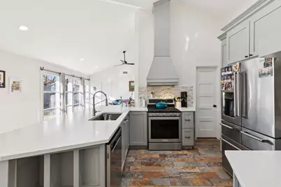 1723 Anglers Plaza, Grapevine, TX 76051 - Photo 2