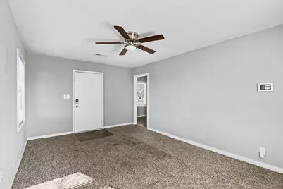 5129 Penrod Court, River Oaks, TX 76114 - Photo 6