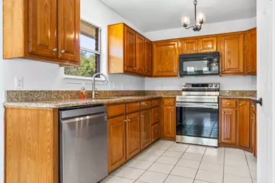 12187 Rolling Oaks Drive, Whitney, TX 76692 - Photo 22