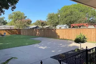 607 W Cedar St, Celina, TX 75009 - Photo 16