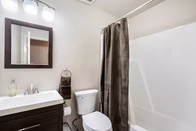 2000 Navajo Street, Denton, TX 76209 - Photo 18