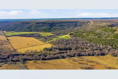 200 Patterson Lane, Palo Pinto, TX 76484 - Photo 14