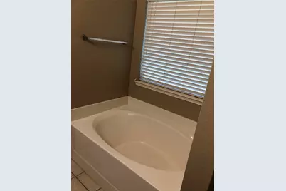 524 Caravan Drive, Fort Worth, TX 76131 - Photo 14