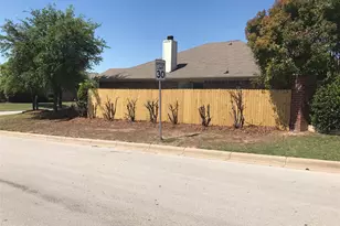 524 Caravan Dr, Fort Worth, TX 76131 - Photo 4