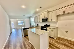 310 Boston Dr, Princeton, TX 75407 - Photo 2