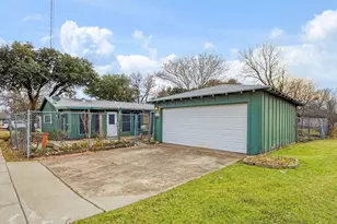 1631 Cascade St, Mesquite, TX 75149 - Photo 6