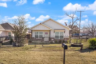 213 S Baugh Street, Alvarado, TX 76009 - Photo 1