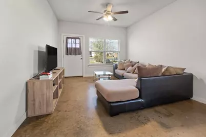 213 S Baugh Street, Alvarado, TX 76009 - Photo 8