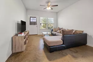 213 S Baugh St, Alvarado, TX 76009 - Photo 8