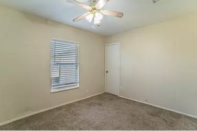 900 Elizabeth Boulevard, Granbury, TX 76048 - Photo 12