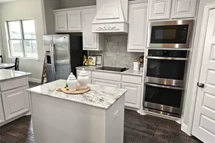 241 Blythe Rd, Van Alstyne, TX 75495 - Photo 2