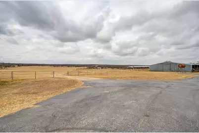 938 County Road 3341, Paradise, TX 76073 - Photo 12