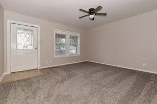 1304 Skyline Dr, Greenville, TX 75401 - Photo 2