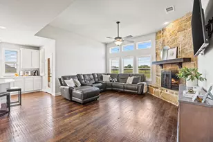 348 Magnolia Dr, Van Alstyne, TX 75495 - Photo 12