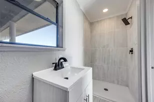 226 Gln Mdws Dr, Bonham, TX 75418 - Photo 20