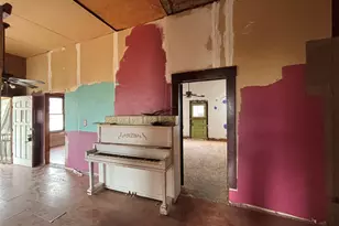 103 W 3rd St, Barry, TX 75102 - Photo 34