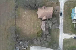 103 W 3rd St, Barry, TX 75102 - Photo 6