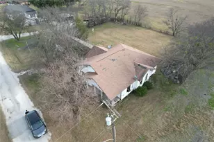 103 W 3rd St, Barry, TX 75102 - Photo 14