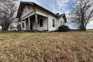 103 W 3rd St, Barry, TX 75102 - Photo 1