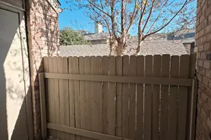 5325 Bent Tree Forest Dr, Dallas, TX 75248 - Photo 16