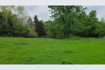 10621 Fm 512, Wolfe City, TX 75496 - Photo 4