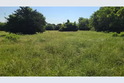 10621 Fm 512, Wolfe City, TX 75496 - Photo 10