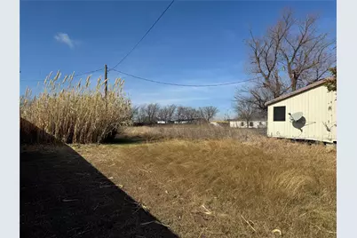 8384 Houston Road, Sanger, TX 76266 - Photo 2