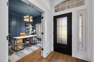 8105 Owl Creek Ln, McKinney, TX 75072 - Photo 2