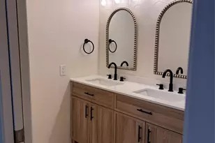 5801 Trego Cir, The Colony, TX 75056 - Photo 12