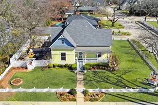 702 N Bradley St, McKinney, TX 75069 - Photo 32