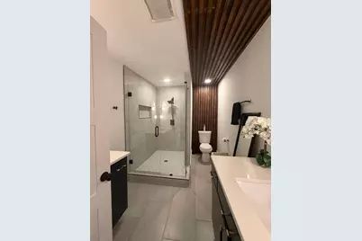 4347 Dickason Avenue #111, Dallas, TX 75219 - Photo 32