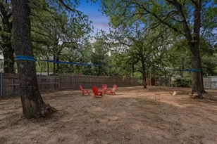 4252 McComas Rd, Haltom City, TX 76117 - Photo 2