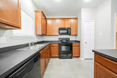 103 Honeysuckle Court, Fate, TX 75189 - Photo 10